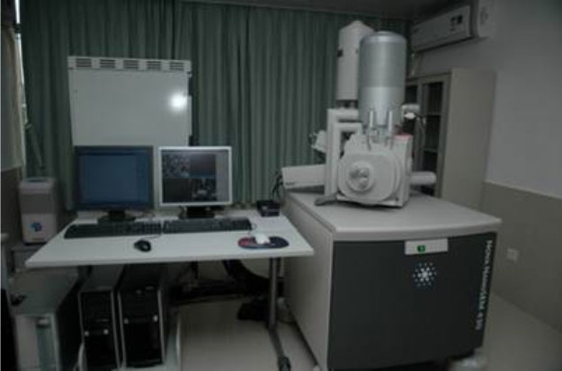 超高分辨率发射扫描电子显微镜
